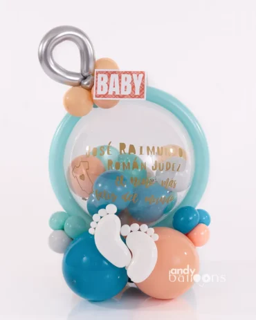 Rattle-shaped balloon arrangement, ideal for baby showers or gender reveals, a fun and creative gift or decoration