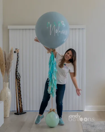 Oversized helium balloon with decorative tassel tail, perfect for parties, photos, or special deliveries